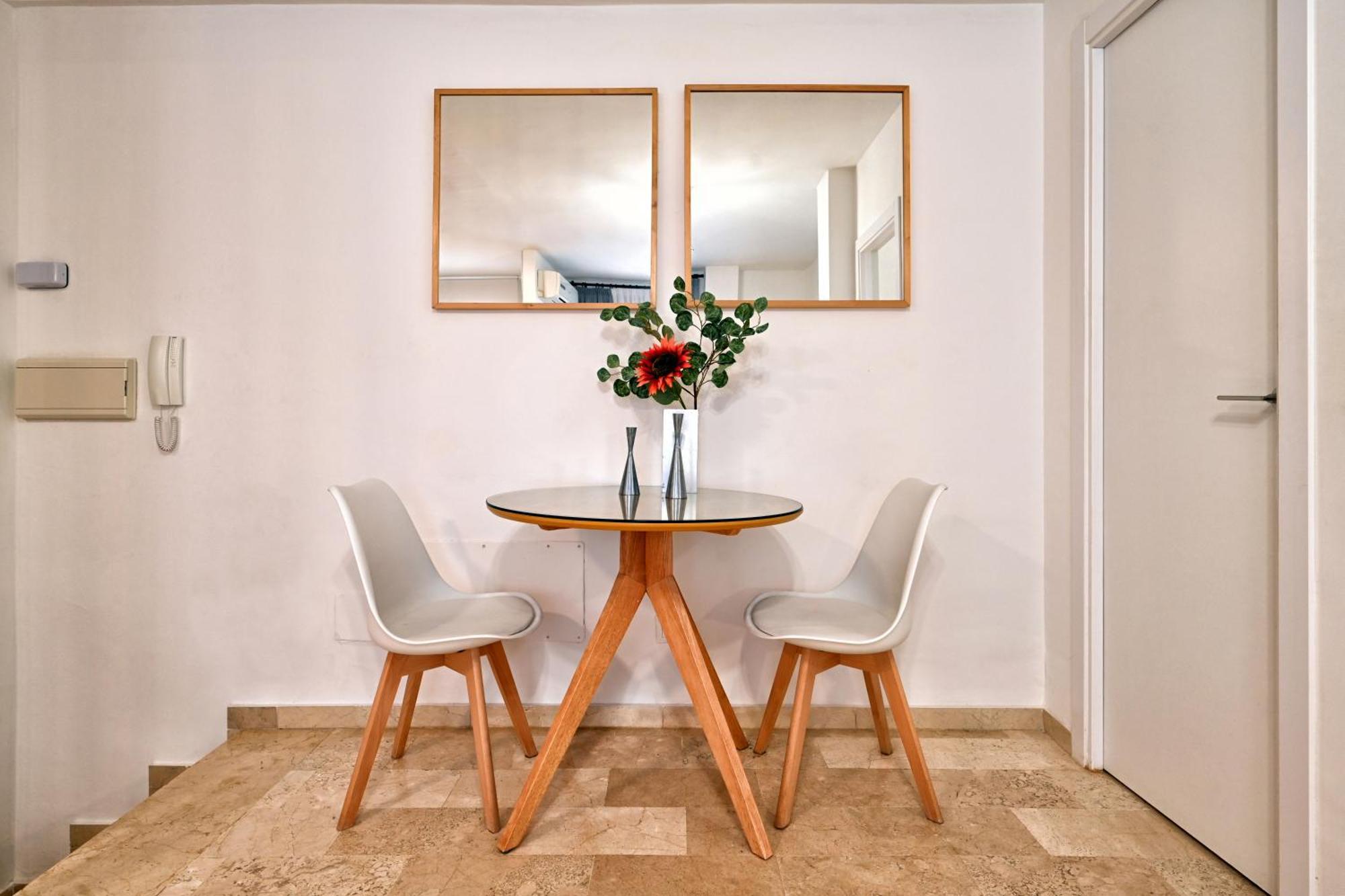 Love Rent4 Malaga Rafa Екстер'єр фото